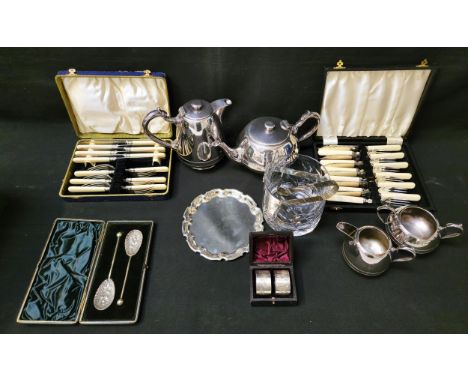 SELECTION OF PLATED WARESincluding a Walker & Hall four piece tea service, a pair of napkin rings in fitted case, a cased pai
