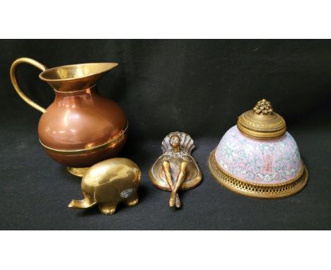 CHINESE PINK GROUND FAMILLE ROSE AND BRASS MOUNTED INKWELLthe body with scroll and floral decoration, with pierced brass base