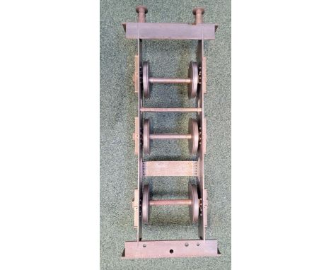 FIVE INCH GAUGE ENGINE CHASSIS WITH WHEELS FOR MODEL ENGINE65cm long