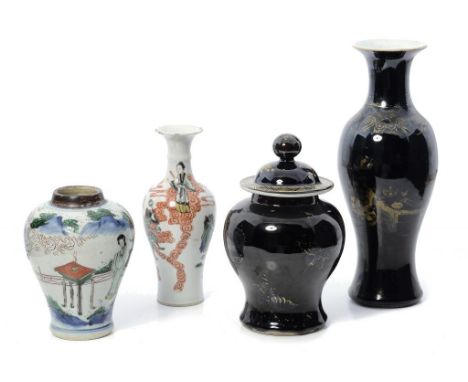 A CHINESE WUCAI VASE, A FAMILLE VERTE VASE AND BLACK GROUND VASE AND JAR AND COVER, QING DYNASTY, 17TH, 18TH AND 19TH C 16-30