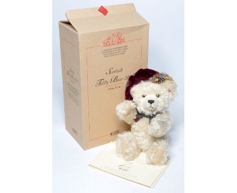 Steiff Scottish Teddy Bear 2001 made exclusively for the United Kingdom. Limited Edition 2243 of 3000 pieces, snow-white moha