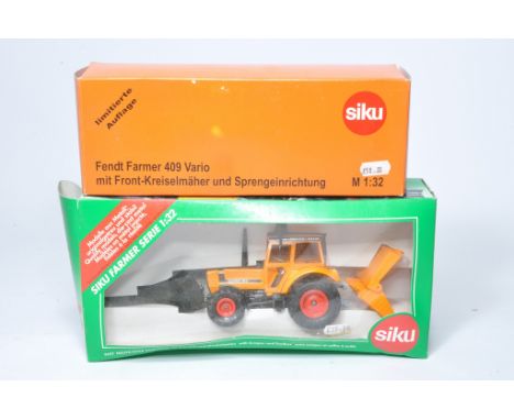 Siku 1/32 diecast farm model issues comprising Fendt Farmer 409 Vario Limited Edition set plus similar Deutz tractor set. Bot