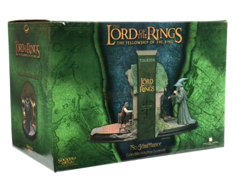 Sideshow Weta The Lord of the Rings The Fellowship of the Ring No Admittance collectable polystone bookends, Excellent to Nea