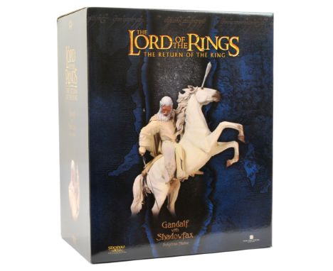 Sideshow Weta The Lord of the Rings The Return of the King Gandalf with Shadowfax polystone statue, Excellent to Near Mint, w