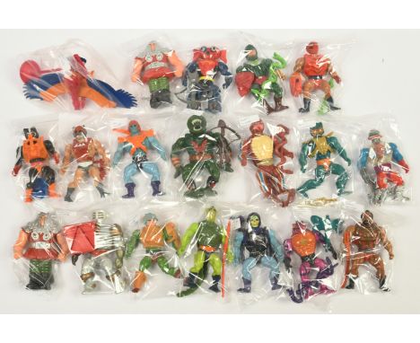 Quantity of Mattel Masters of the Universe figures x19, Stinkor, Zoar, Faker, Extendor &amp; others, all generally Fair to Go