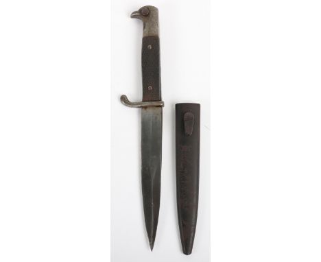 WW1 German Trench Dagger, good example of the Carl Eickhorn / Officers pattern trench dagger with eagle head pommel, two piec