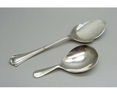 A silver caddy spoon and another silver spoon, 44g 