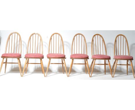 Lucien Ercolani - Ercol - Quaker - A set of six retro vintage 20th century beech and elm Quaker dining chairs having a hoop b