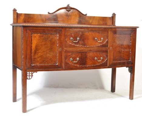 An early 20th century Edwardian circa 1910 flame mahogany Chinese Chippendale&nbsp; sideboard / credenza having a raised gall