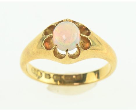 18ct gold and opal ring, size O, gross weight 5.87 grams 