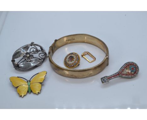 9ct rolled gold bracelet and four enamelled brooches, including a micro mosaic mandolin, yellow and green enamelled butterfly