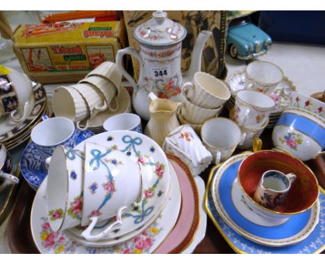 A quantity of mixed china including Continental cabinet cups & saucers etc 