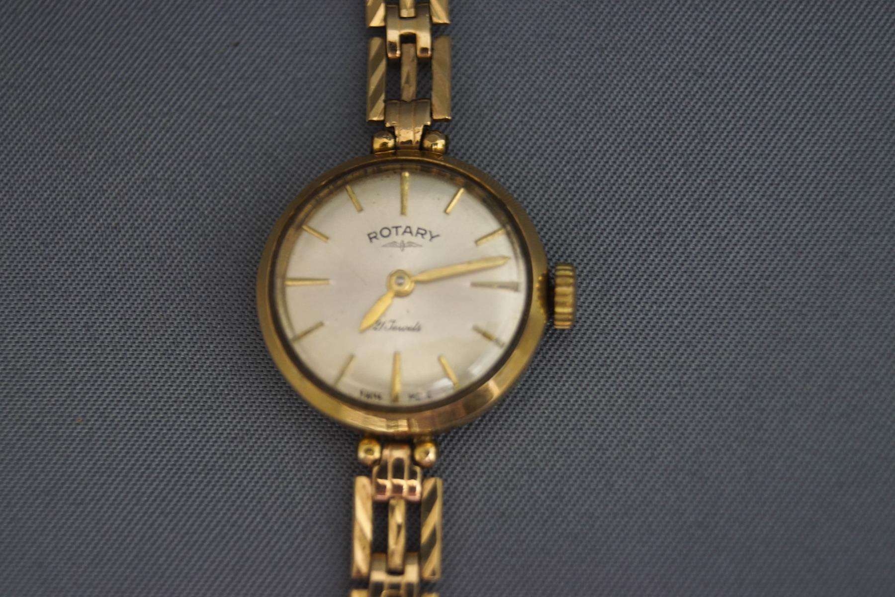 Rotary, a lady's 9 carat gold wrist watch on a bracelet, 10 g gross