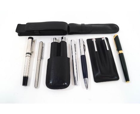 Two Rotring fountain and rollerball pen sets, a further Rotring fountain pen, a Waterman fountain pen with 18K nib and green 
