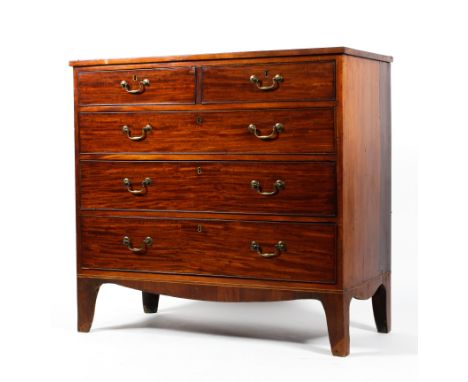 A Georgian mahogany chest of drawers, early 19th century, with two short drawers above three long drawers, on bracket feet, 1