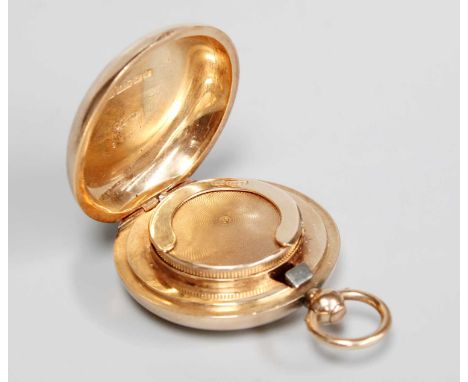 A George V Gold Sovereign-Case, by Sampson Mordan and Co., Birmingham, 1910, 15ct, plain circular and with loop handle, the h