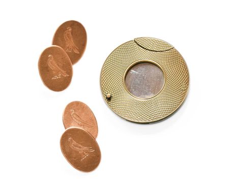 A Pair of 9 Carat Gold Cufflinks; and A 9 Carat Gold Cigar Cutter Cufflinks – 6.3 grams. Cigar cutter – 20.8 grams.