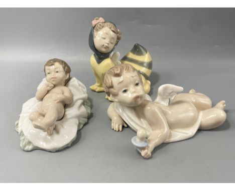 3x Nao by lladro baby figures to include baby angel and baby bee 