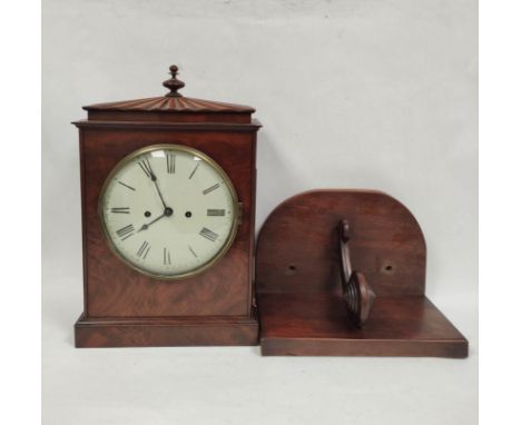 Late Regency eight day mantel clock with shaped plates and circular painted dial, in mahogany case with fluted shallow pyrami