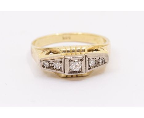 A diamond and 14ct gold ring, platinum set with five graduated brilliant cut diamonds to a Art Deco style shank, size Q1/2, t