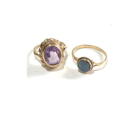 2 x 9ct Gold  rings inc. amethyst, opal 6.24 shank broken on 1 as shown 