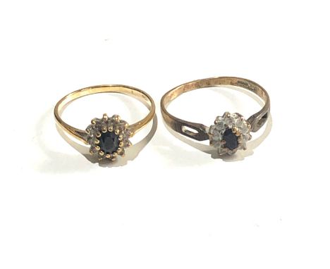 2 x 9ct gemstone cluster rings 3g 