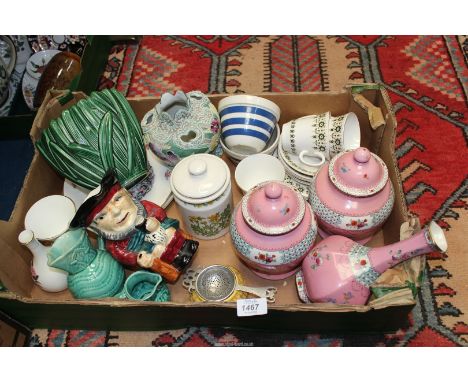 A quantity of china to include: Whielden Ware Lowestoft garniture, Roddy Ware jugs, Sylvac jardiniere, Royal Doulton display 