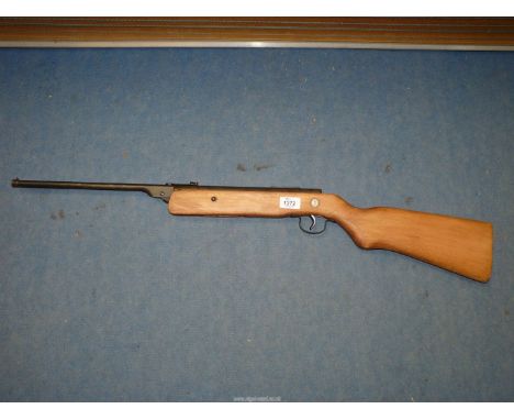 ***COLLECTION ONLY**A Diana Series 70, model 75 (made in Great Britain) Air Rifle having a 14 1/8'' long .177/4.5mm calibre b