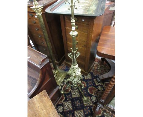 Good quality Victorian brass adjustable column standard lamp on three hoof supports
