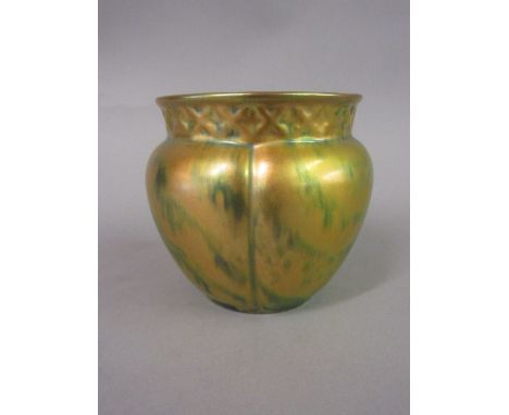 Zsolnay Pec gold and green lustre fluted bowl, 4ins high CONDITION REPORT No signs of chips, cracks or restoration. In good c