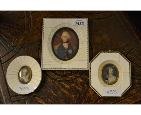Early 20th Century watercolour portrait miniature of Nelson in a decorative bone frame together with two similar smaller mini