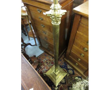 Good quality Edwardian brass Corinthian column standard lamp