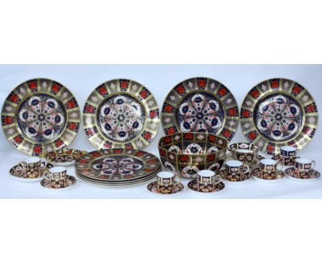 A QUANTITY OF ROYAL CROWN DERBY IMARI PATTERN CHINA to include eight dinner plates, an octagonal bowl, eight coffee cans, six