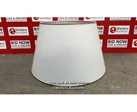 WHITE LAMP SHADE / RRP: £169 / APPEARS TO BE NEW / G24
