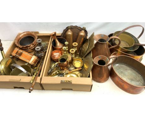  A collection of assorted copper and brass, to include an oval planter with twin lion mask carry handles, another smaller ova