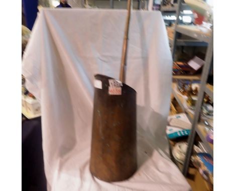 Brass coal scuttle H: 42 cm and copper hunting horn. Not available for in-house P&amp;P 
