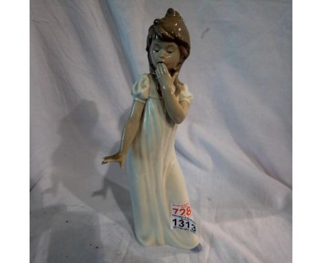 Nao girl figurine, H: 30 cm. Not available for in-house P&amp;P