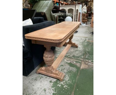 A Light Oak console table with baluster turned legs and drawer to center (H 75 cm x L 175cm x D 54cm)