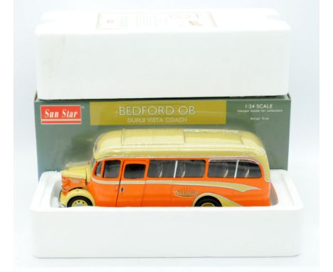 Sun star a boxed 1:24 Scale No.5001 1947 Bedford OB Duple Vista - FDK571 "Yellow Motor Services" Coach. Condition appears to 