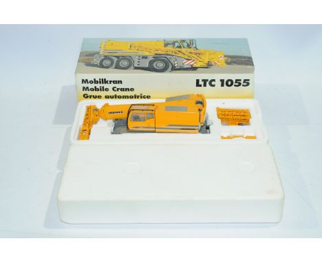 Conrad a boxed 1:50 Scale No.20100/0 LTC1055 Mobile Crane "LIEBHERR". Condition is Excellent to Excellent Plus (unchecked for