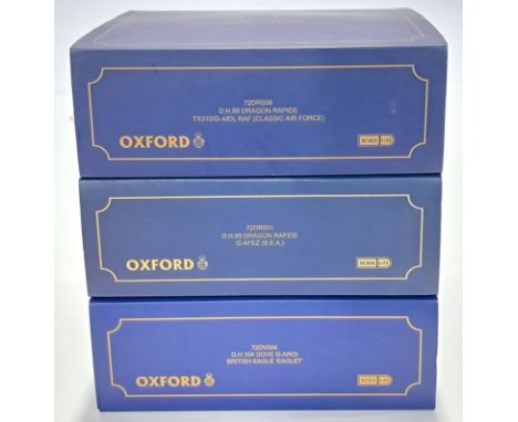 Oxford Diecast, a boxed 1:72 scale aeroplane group, although unchecked for completeness, conditions generally appear to be Go