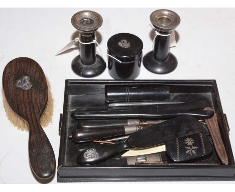 Collectors' items including a George V silver-mounted ebonized dressing table set, a white-metal Parker fountain pen, and a s