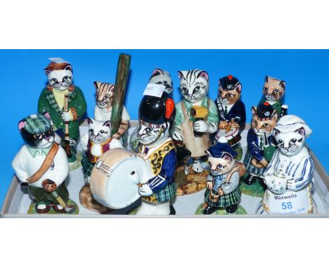 A collection of Lomond ceramic MacKatts