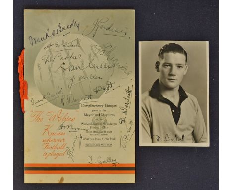 1939 Wolverhampton Wanderers Signed Dinner Menu signed extensively to the front including Gardiner, Cullis, Westcott, McIntos