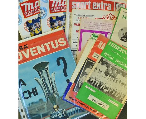 Leeds United away programmes in European competitions to include 1967/1968 Hibernian, Rangers, 1969/1970 Celtic, 1970/1971 Ju