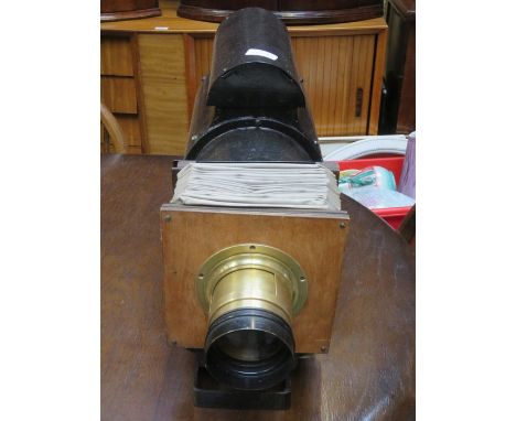 VINTAGE MAGIC LANTERN PROJECTOR 