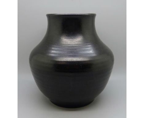 A Royal Lancastrian black vase by Edward Thomas Radford, circa 1930, 17.5cm 