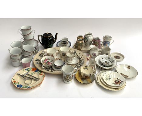 A mixed lot of ceramics to include Goss crested china; commemorative wares; Royal Doulton 'Shylock' plate etc 