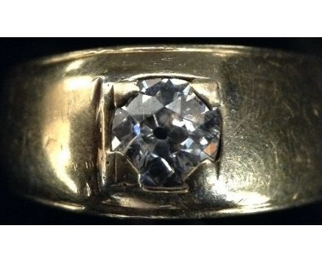 A gentleman's diamond solitaire ring, round brilliant cut diamond approx 0.70ct, 18ct gold shank, size R, 6.6g gross