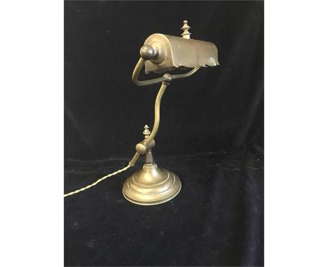 A Vintage Desk Lamp Majestic Monix Type 2002 Modelle BAS (Rewiring needed)